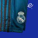 Conjunto Real Madrid 17/18 (Niños Retro)