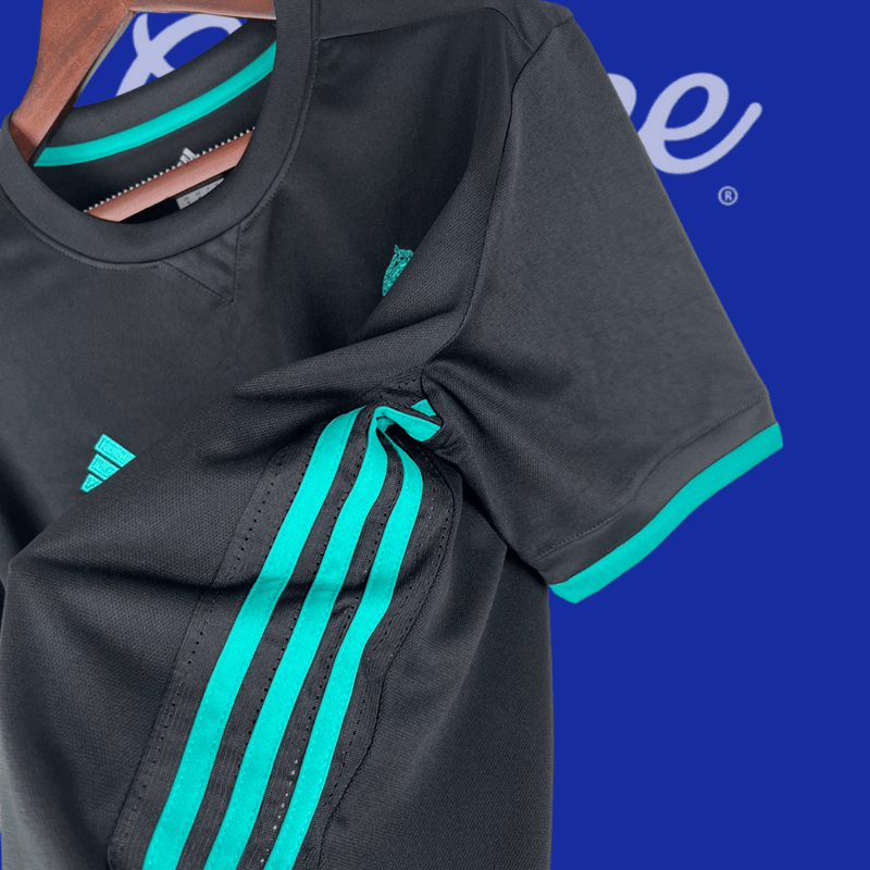 Camiseta Real Madrid 17/18 (Retro)