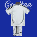 Conjunto Real Madrid 06/07 (Niños Retro)